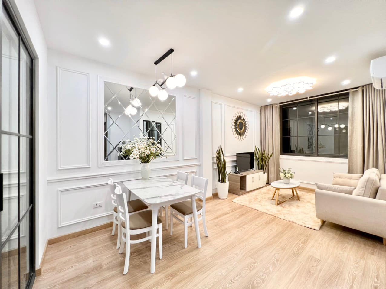 CẦN BÁN CHUNG CƯ MINI PHỐ XÃ ĐÀN QUẬN ĐỐNG ĐA 80M GẦN Ô TÔ 8 TỶ 9.SDCC