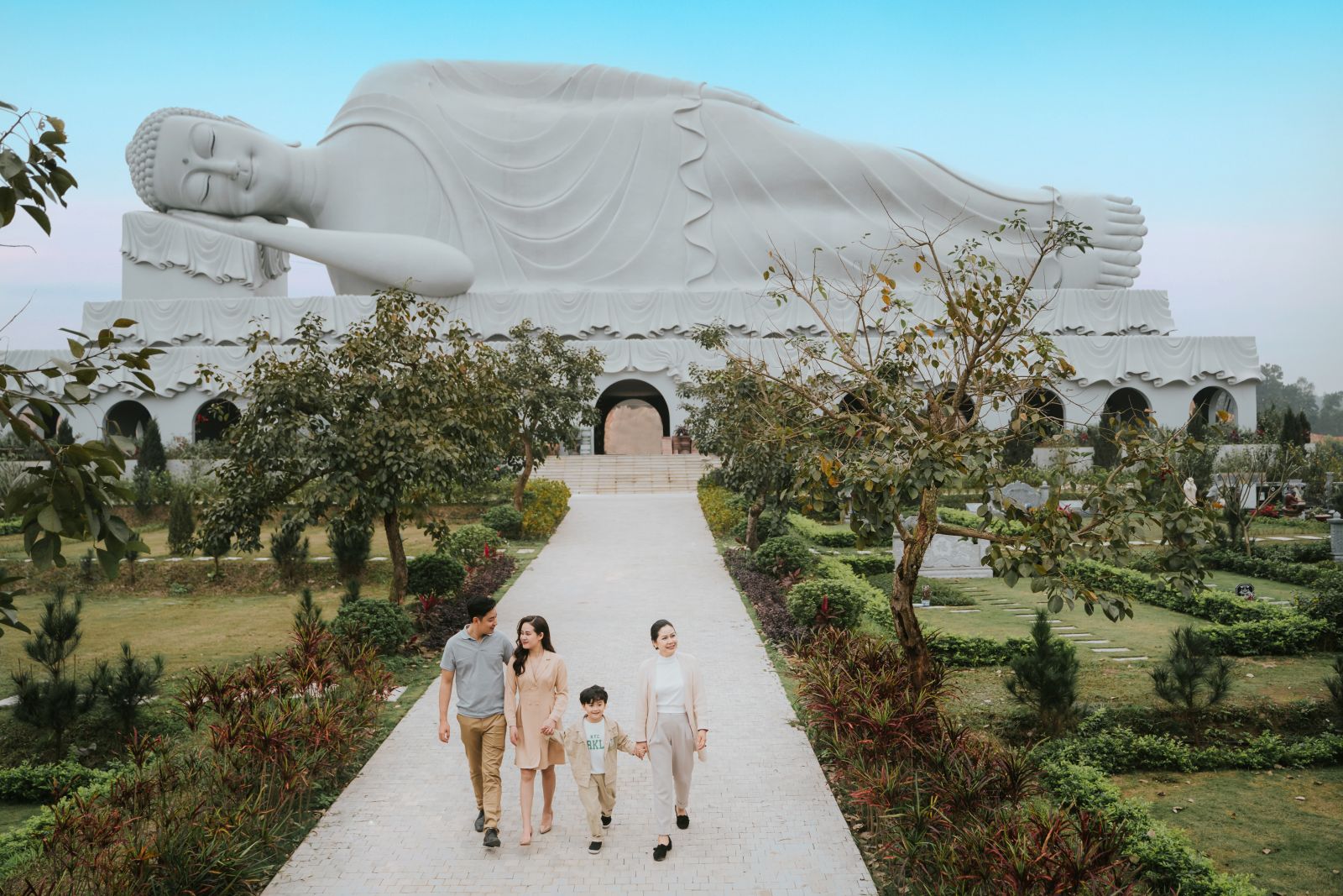 cong vien nghia trang thien duc vinh hang vien 1465120 6