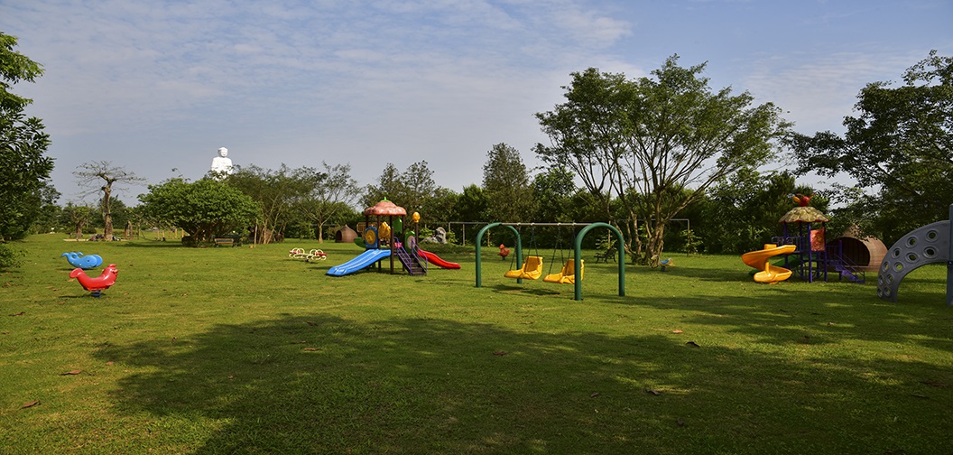 cong vien nghia trang thien duc vinh hang vien 1465120 8