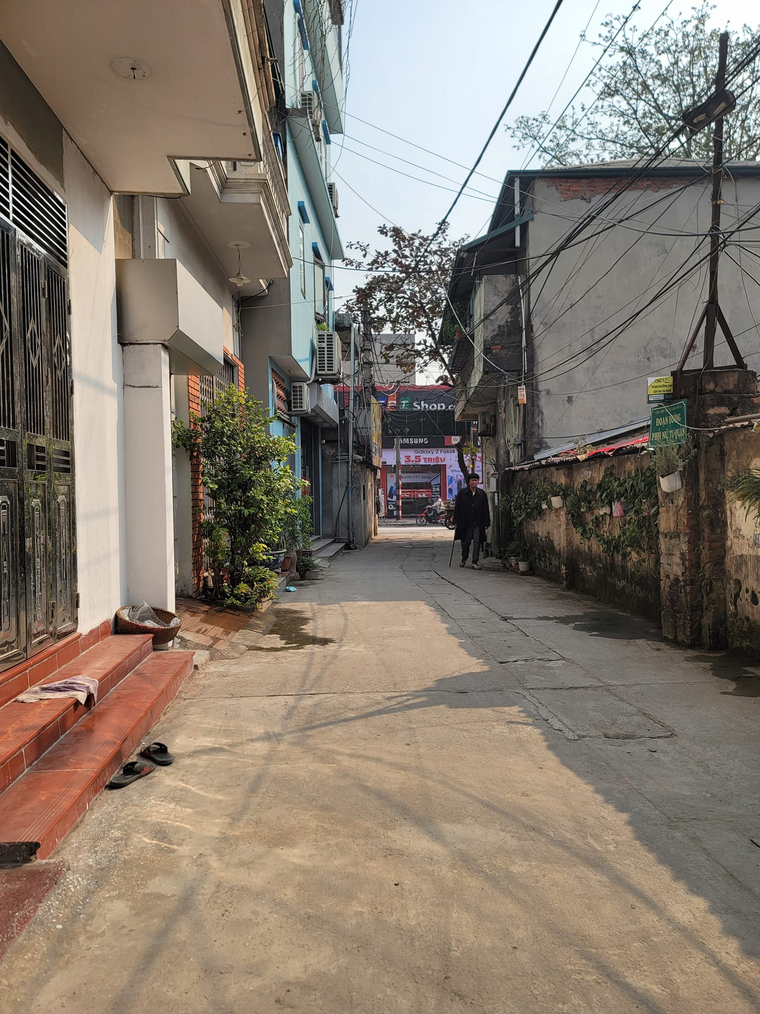 LĨNH NAM HOÀNG MAI 30m2 MẶT TIỀN LỚN Ô TÔ ĐỖ CỬA NGÕ THÔNG Ở LUÔN ĐÓN TẾT 3.35 TỶ