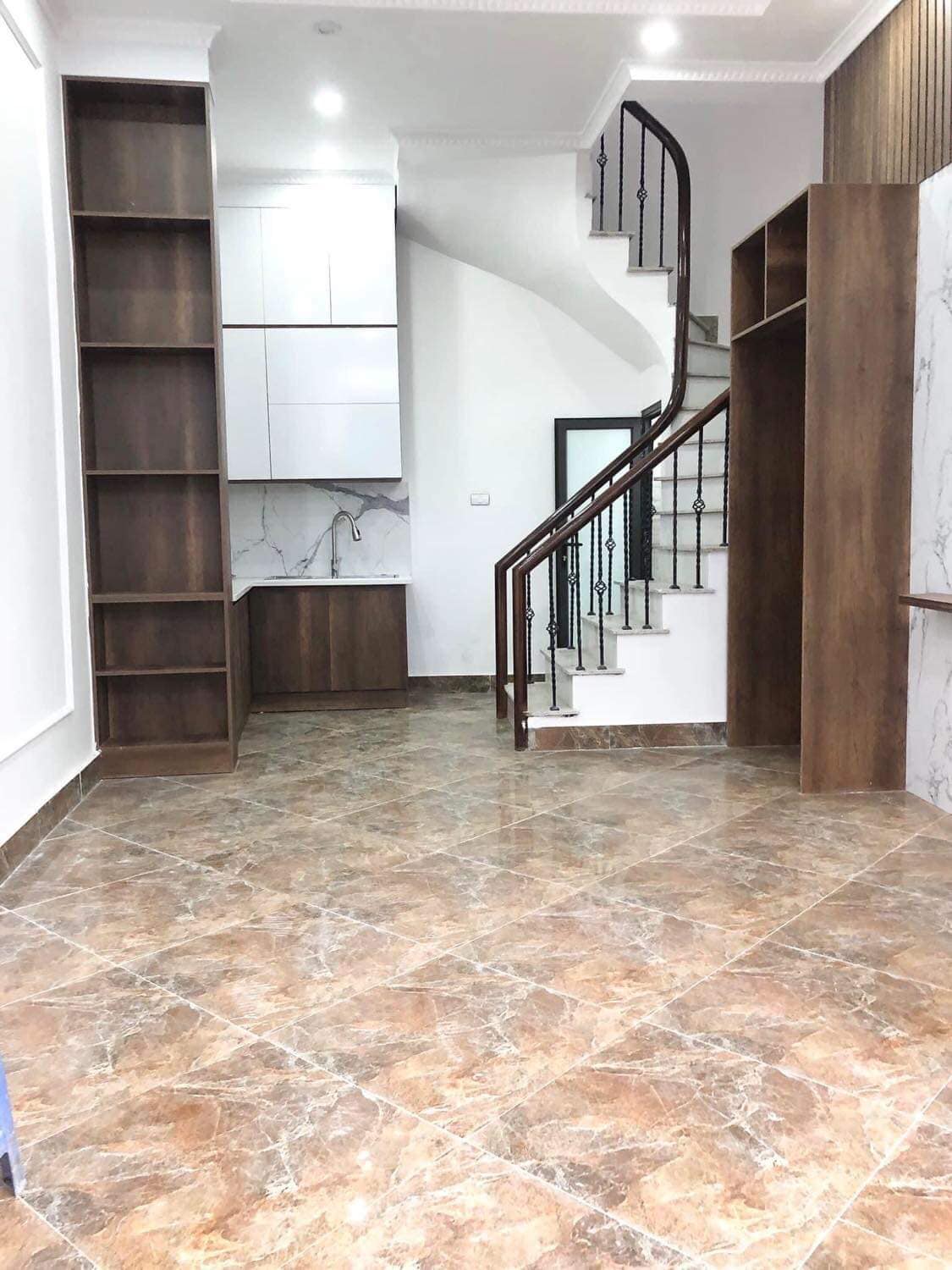 BÁN NHÀ THÁI HÀ- TRUNG TÂM ĐỐNG ĐA- HƠN 4 TỶ- ĐẸP- CỰC HIẾM