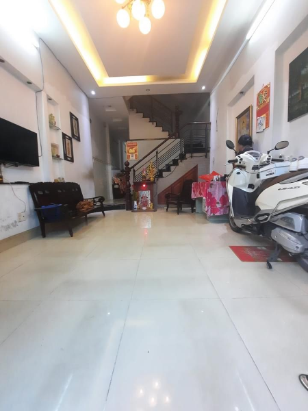 Bán Nhà Nợ Hậu 3 Tầng P.Tân Quy Giáp Lâm Văn Bền Quận 7