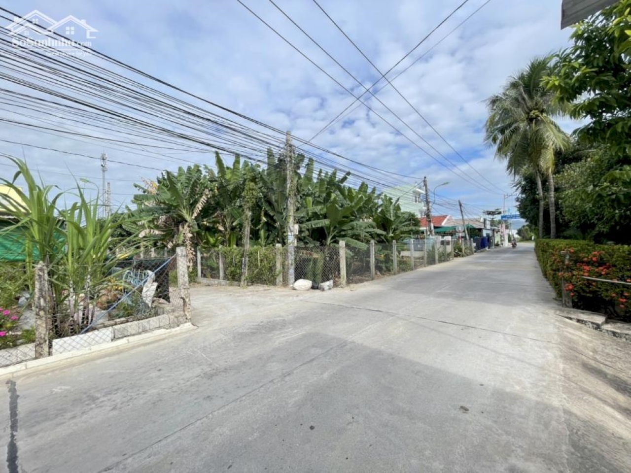 ban-dat-vinh-trung-nha-trang