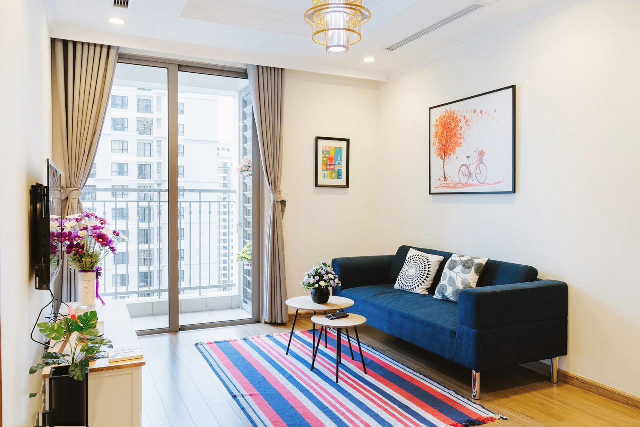 Bán căn hai phòng ngủ, nội thất đầy đủ 99,5m2, Discovery Complex