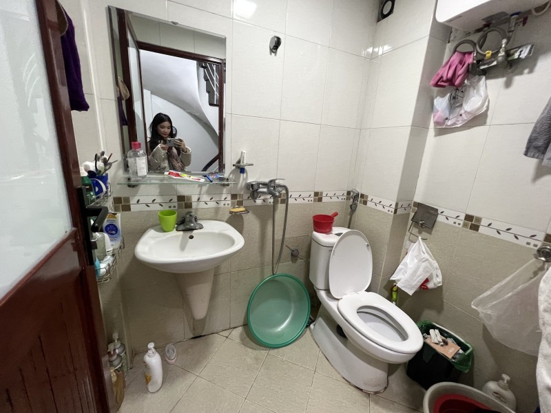 Bán nhà Phố Đê Trần Khát Chân, Hai Bà Trưng, 3 tầng, 1,5 tỷ.