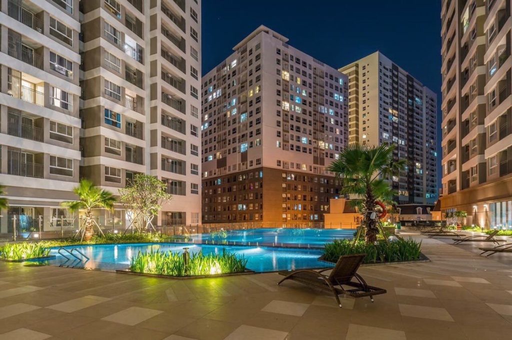 golden mansion 1313792 6