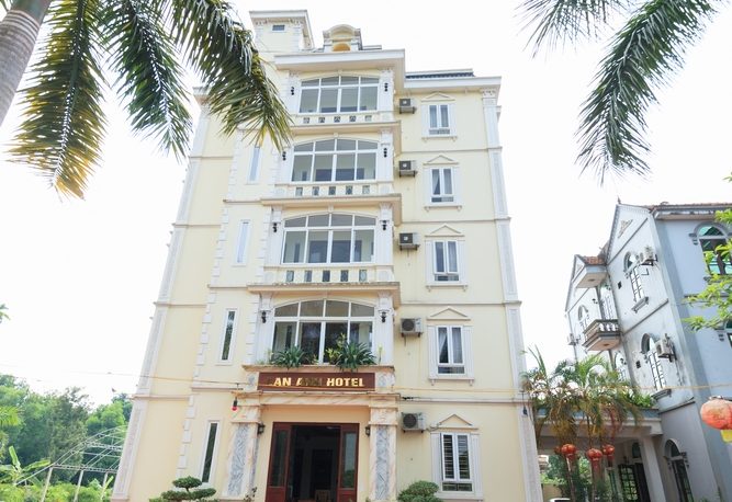 CC Bán khách sạn Hoa Đệ Nhất Hotel 4/1/9 Hoàng Việt, Phường 4, Tân Bình
