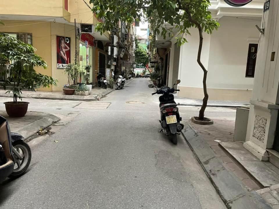 TRƯƠNG ĐỊNH HOÀNG MAI 48m2 CHƯA ĐẾN 100TR/M 3 THOÁNG Ở LUÔN ĐÓN TẾT