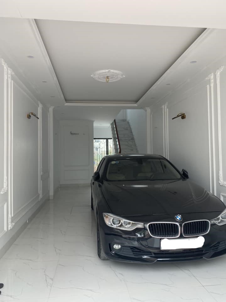 Bán nhà đường Kim Giang, ngõ ô tô tránh, 8 tầng thang máy, 120m2, mt 5.6m, nhỉnh 20 tỷ.