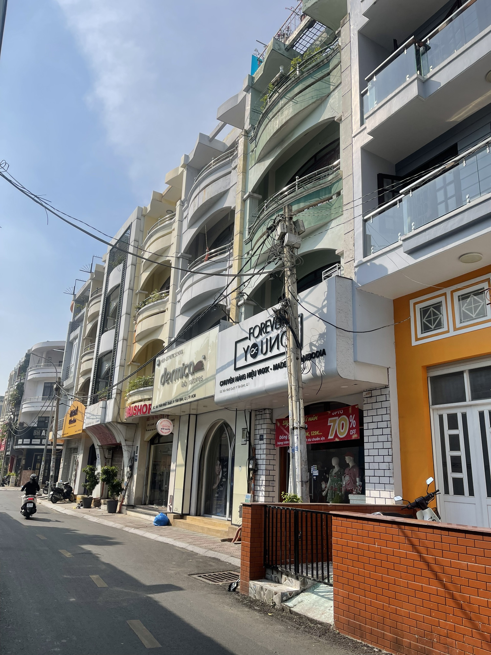 Bán Nhà 2 Mặt Tiền Trường Sa Quận 3 Giá 33,5 Tỷ TL