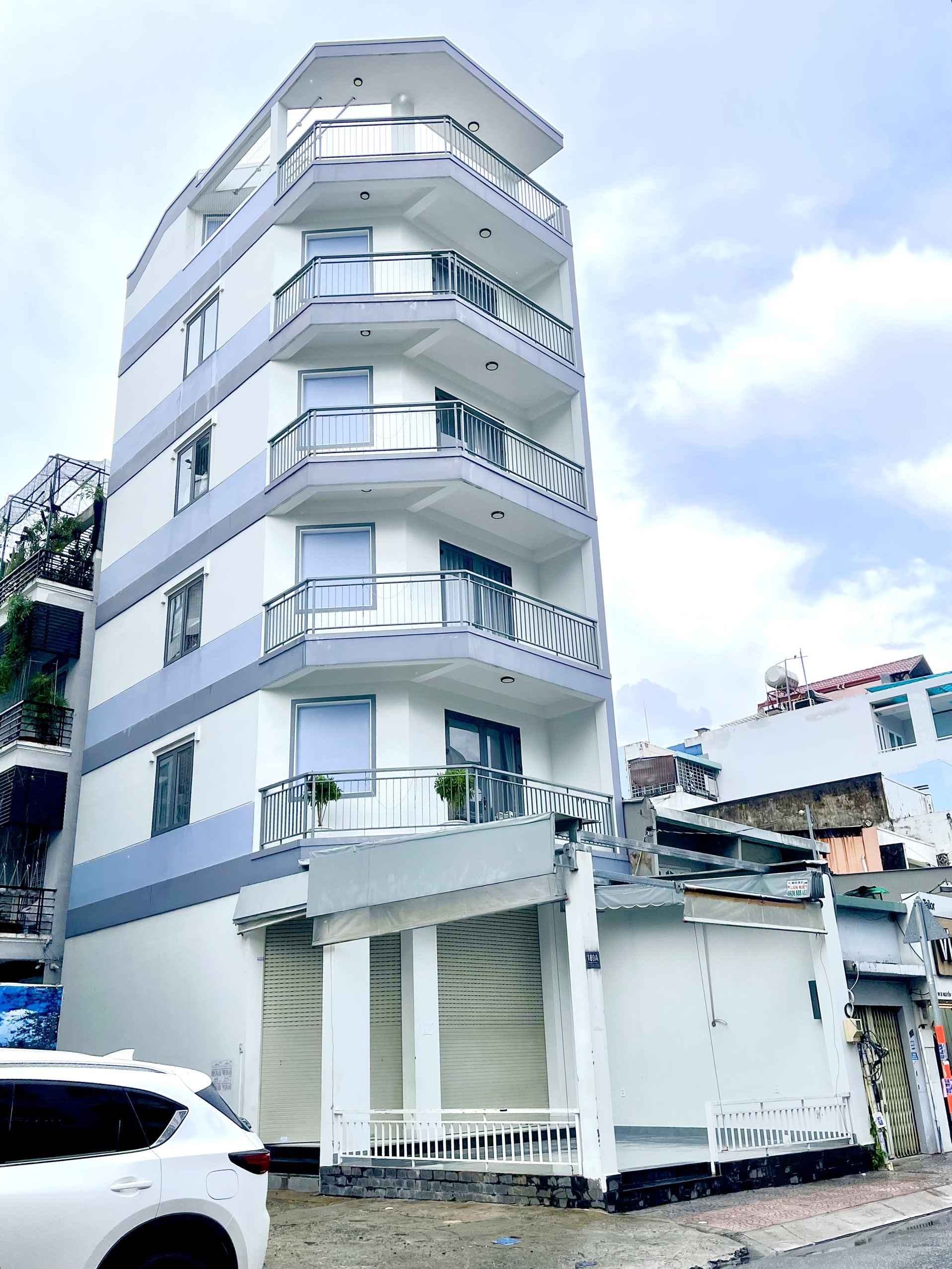 Bán Nhà Mặt Tiền Trần Hưng Đạo Vị Trí Đẹp Quận 5 Giá 30 Tỷ 69m2