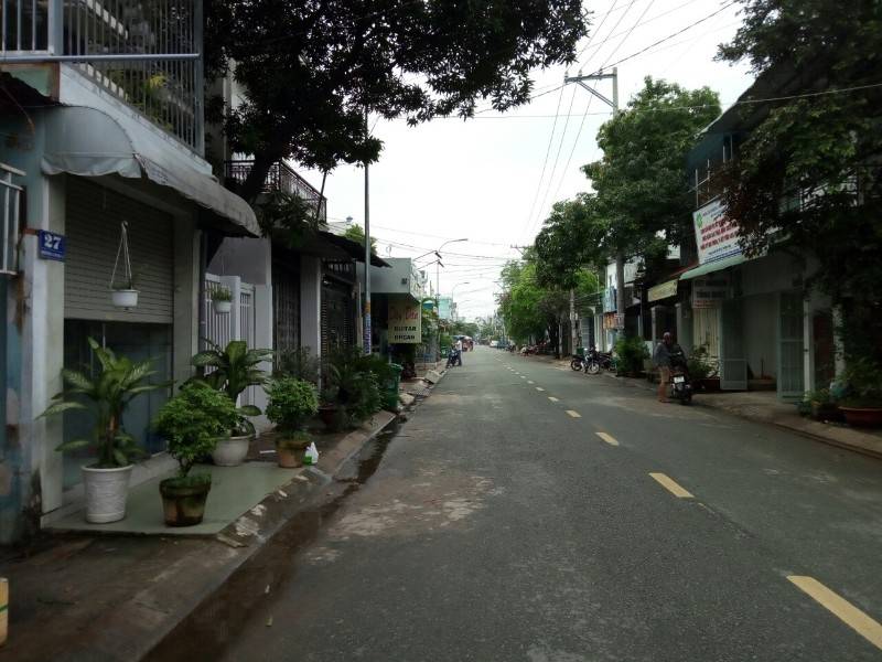 Nhà mặt tiền đường Nguyễn Thị Thơi