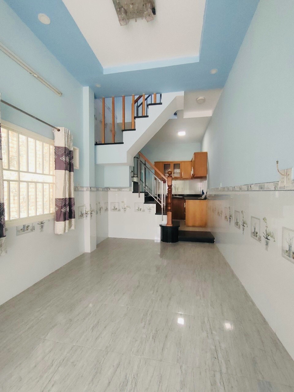 Nhà mặt tiền, hiệp thành,q12, 2t,shr,HĐT 10tr/th, nhỉnh 3 tỷ( bán gấp )