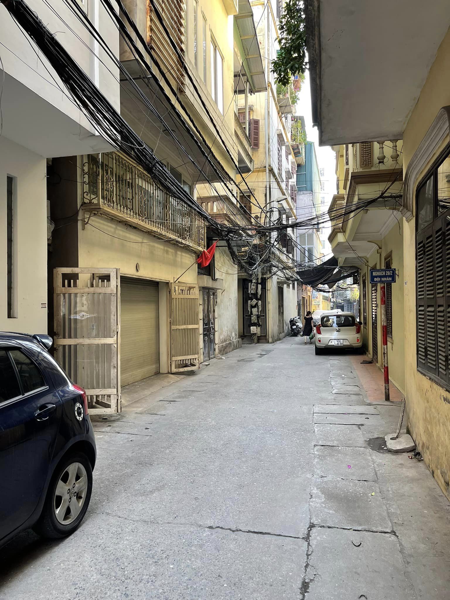 BÁN NHÀ NGUYỄN ĐỨC CẢNH MẶT TIỀN LỚN LÔ GÓC Ô TÔ ĐỖ CỬA 50m2 HIẾM ~100TR/M