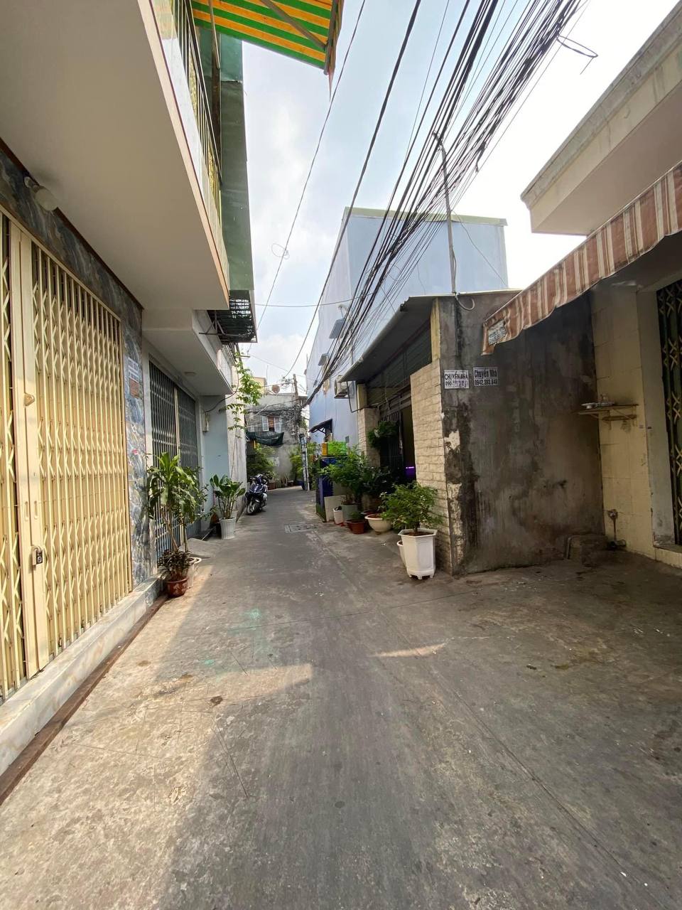 Bán nhà nhỏ xinh đường phú thọ hòa, 2 tầng, hẻm xe hơi, 18m2 nhỉnh 2 tỷ