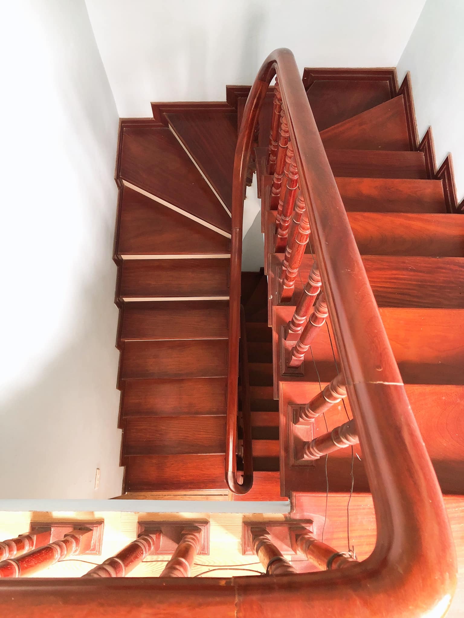 SIÊU HIẾM PHẠM TUẤN TÀI 49m2 x 6T 12,7 TỶ. GARA- Ô TÔ TRÁNH- KINH DOANH- VP- 2 THOÁNG 12,7 TỶ.