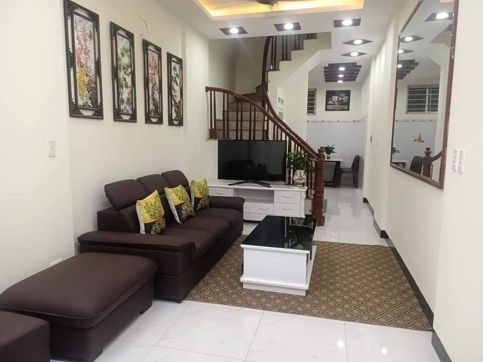 Bán nhà Phùng Khoang nhà đẹp, 2 thoáng, gần phố 36mx5T, 3.2 tỷ