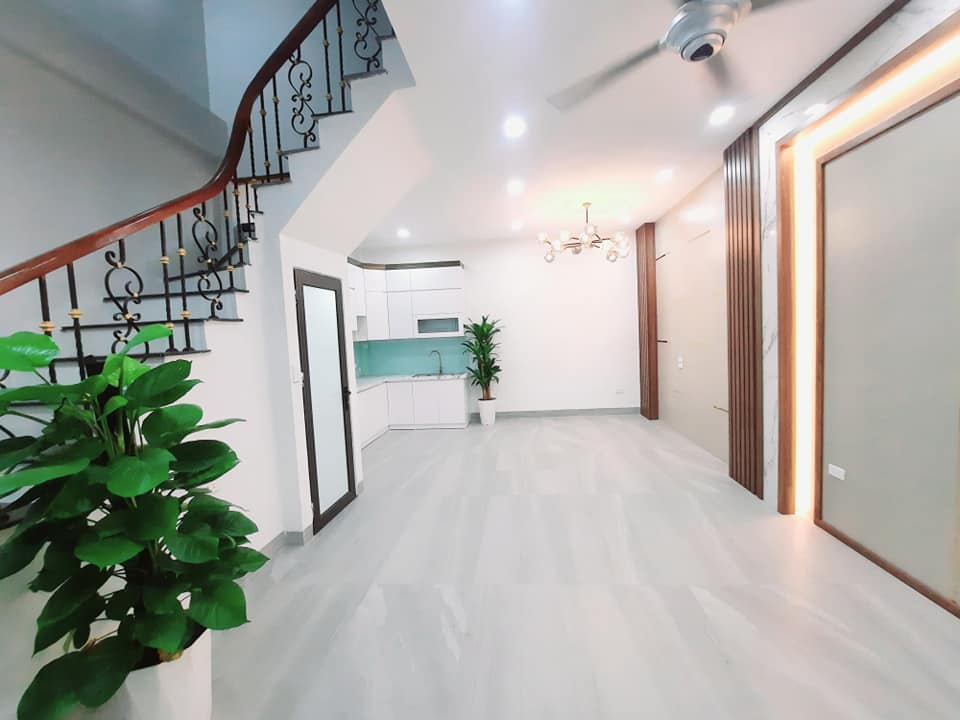 CHƯA ĐẾN 100TR/M HOÀNG MAI 35M2 LÔ GÓC NGÕ THÔNG BA GÁC 2 THOÁNG NHÀ ĐÓN TẾT