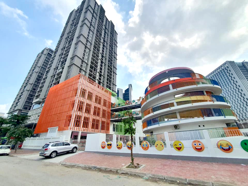 sky park residence 1299511 3