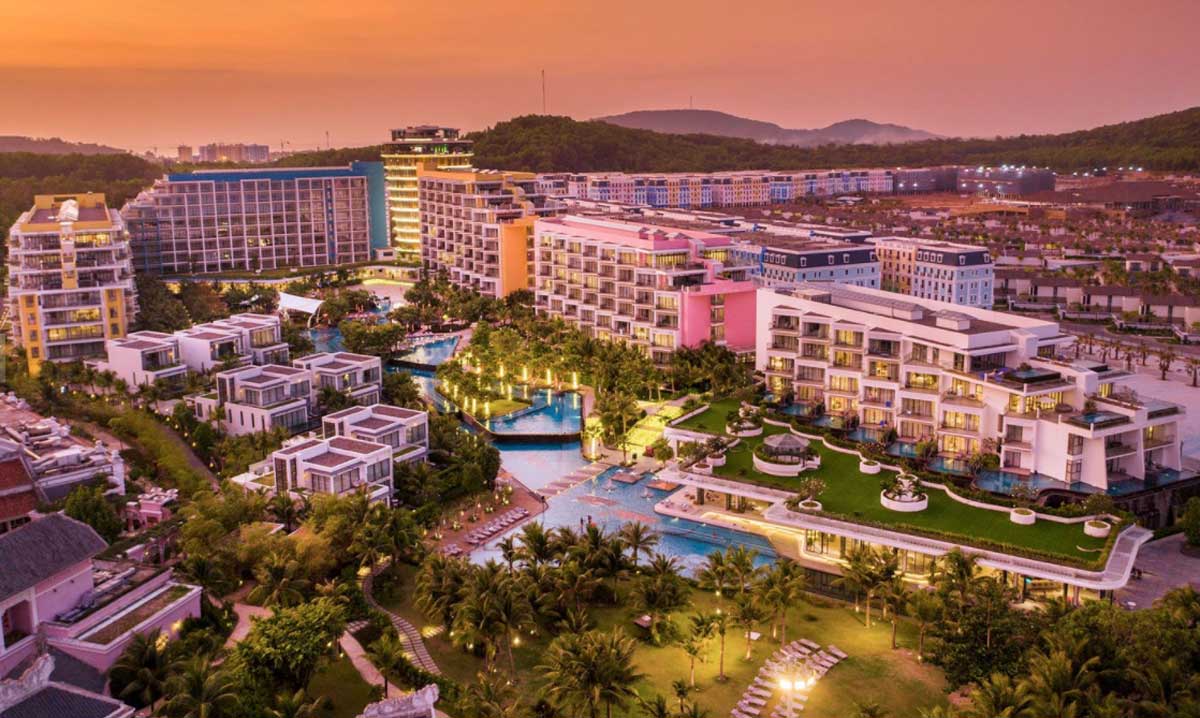 sun grand boulevard 1468068 4