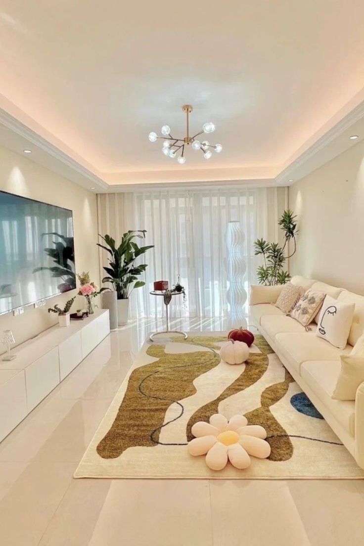 Bán nhà đường Nguyễn Thiện Thuật Hoàn Kiếm, mặt tiền 10m2