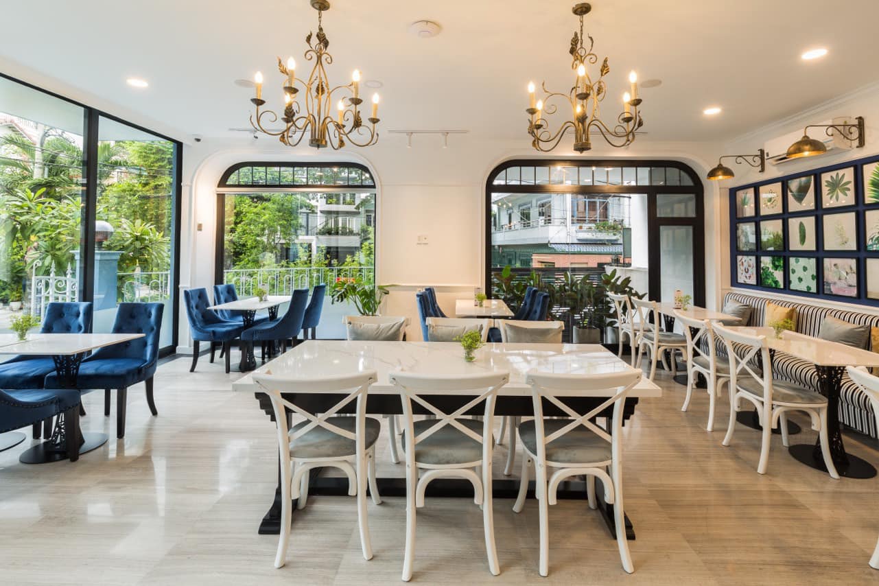 CẦN BÁN GẤP NHÀ MT Trường Sa, P14 Q3 DTCN: 90m2, KV 104 16 x 8 3 tầng chỉ 28 tỷ