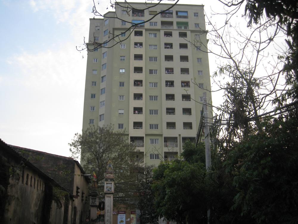 toa nha 282 linh nam 1384078 5