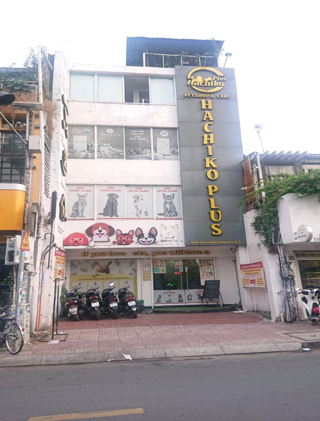 Cho thuê Nhà MT Trần Quốc Toản, 6.5x19m, Trệt 3 Lầu, gần ngã 3 Huỳnh Tịnh Của, Khu dân cư đông, Tiện KD đa ngành nghề