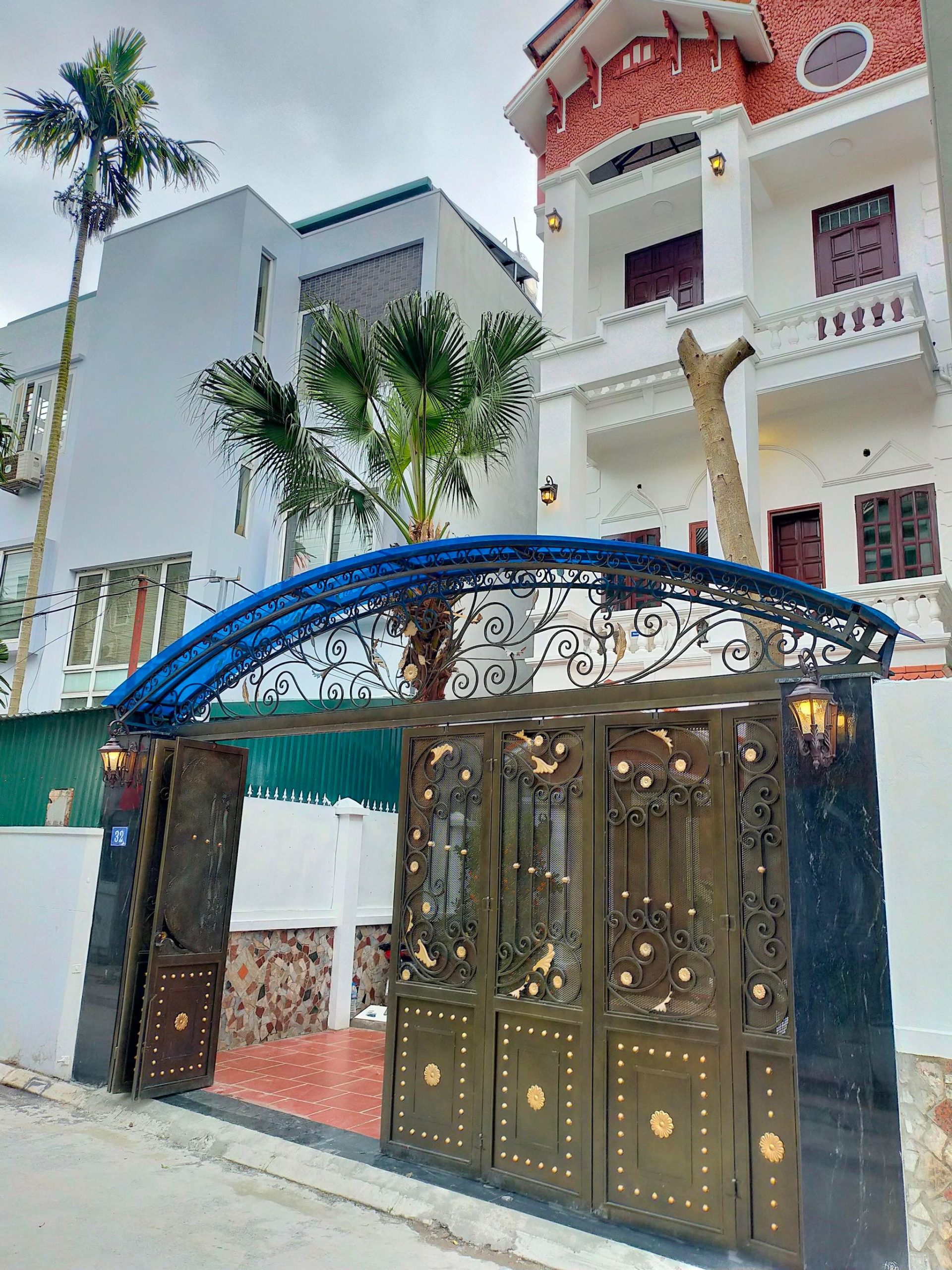 Bán Nhà Ngọc Thụy ô tô Tránh-90m2- 4T-MT 6m- 14,7 Tỷ