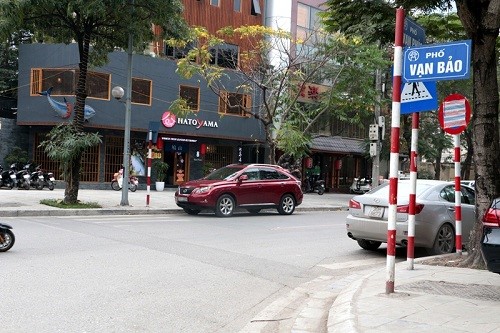 BÁN NHÀ PHỐ VẠN BẢO - OTO TRÁNH - KINH DOANH - 60M2 X 6 TẦNG - GIÁ NHỈNH 22 TỶ CÓ THƯƠNG LƯỢNG