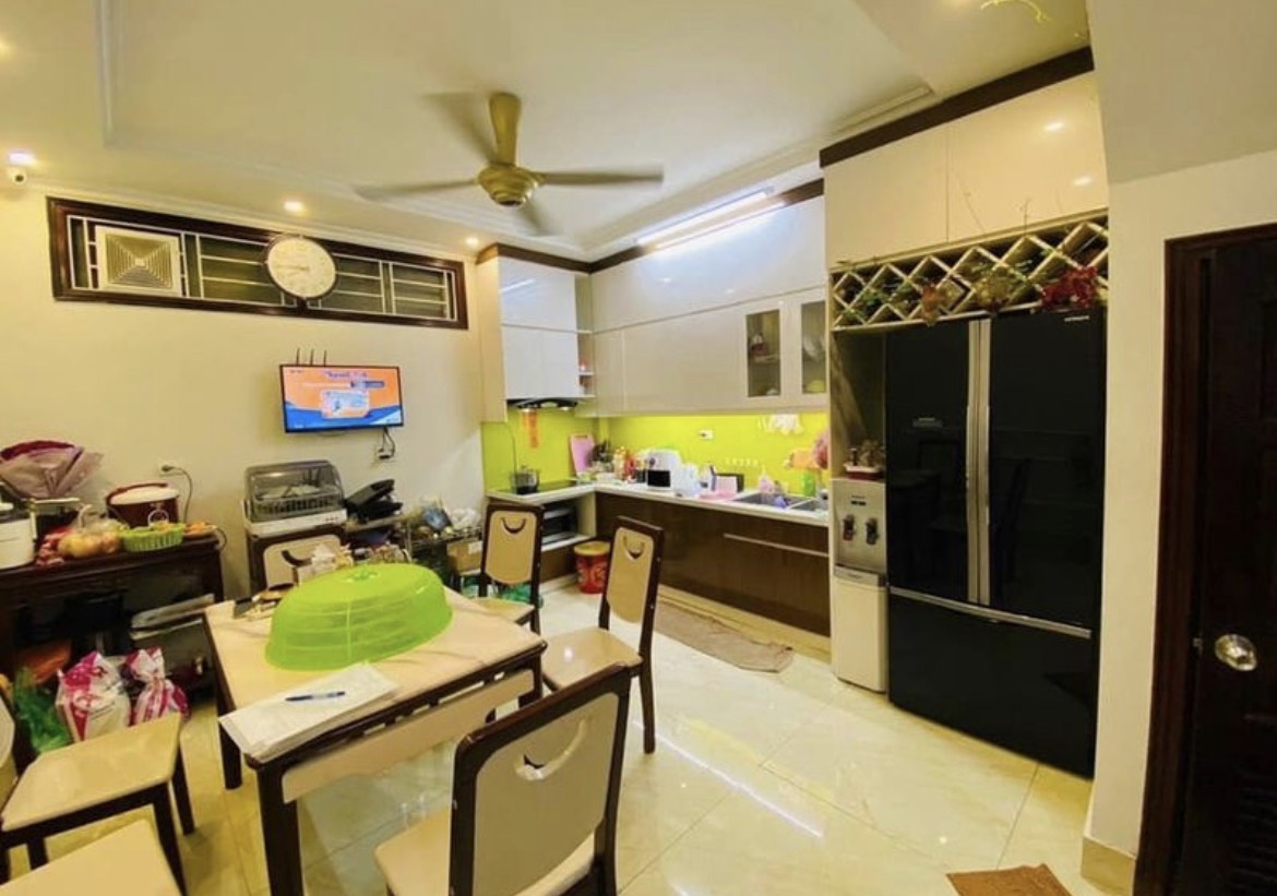 BÁN NHÀ ĐẸP PHỐ YÊN HÒA - NGÕ THOÁNG SÁNG - CÁCH MP YÊN HOÀ 60M - DÂN XÂY CHẮC CHẮN - 35 M2 - 6 TẦNG - MT 4.2 – GIÁ