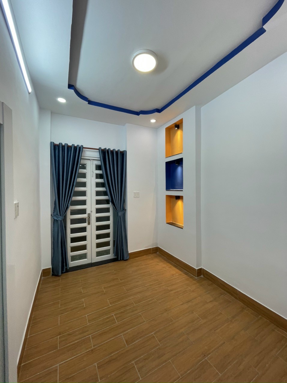 Vỡ nợ bán gấp nhà Đỗ Xuân Hợp, quận 9, 69m2 giá 1,78 tỷ, sổ riêng, bao công chứng, nhanh gọn