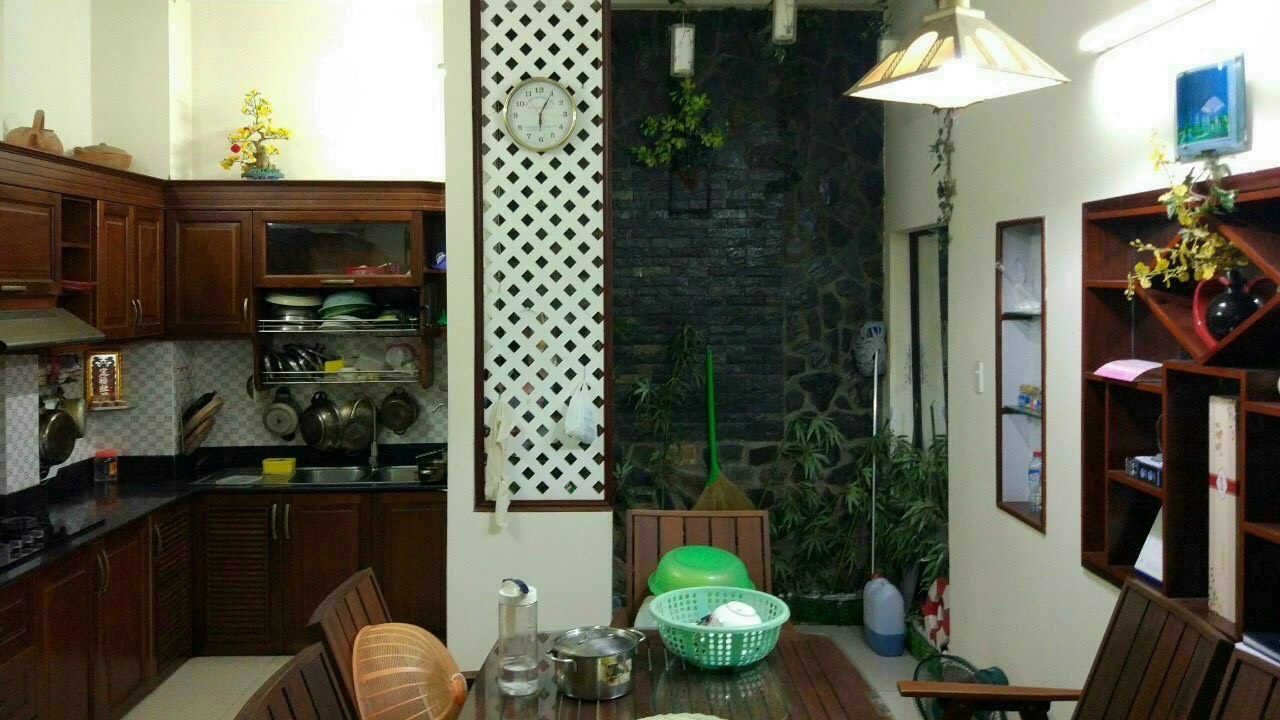 Định cư Úc cần bán nhà Sư Vạn Hạnh quận 10 57m2 1,27 tỷ sổ hồng nhà còn mới gần Vạn Hạnh Mall