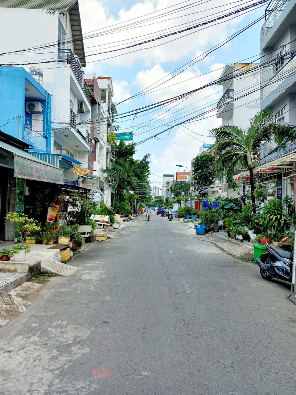 BAN NHA HXH HUYNH TAN PHAT QUAN 7 . CHI 12TY