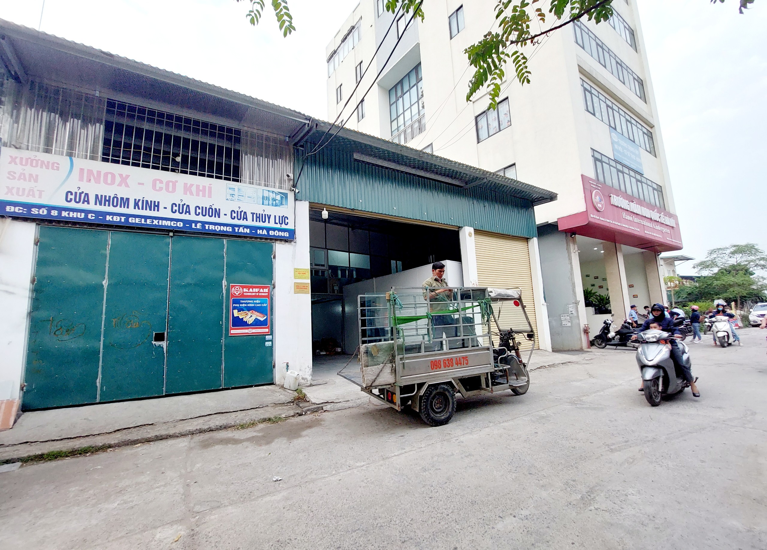 BÁN ĐẤT THỔ CƯ sổ đỏ 72m2 đường ô tô tránh, TDP Kiên Quyết cách Aeon Mall 200m, 0981158507