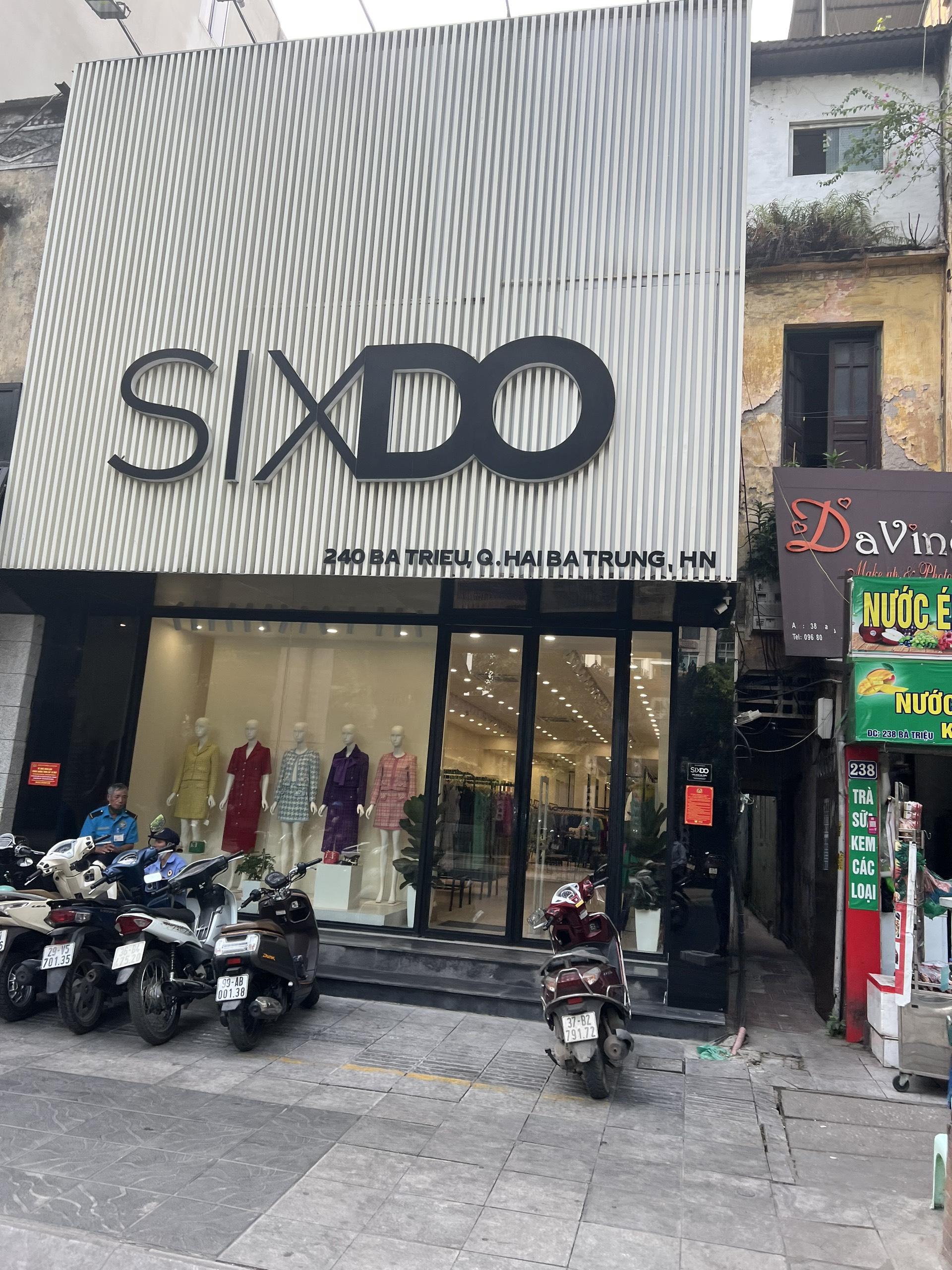 Cho thuê MBKD góc Nguyễn Văn Huyên - Cầu Giấy 30m2 x MT5m