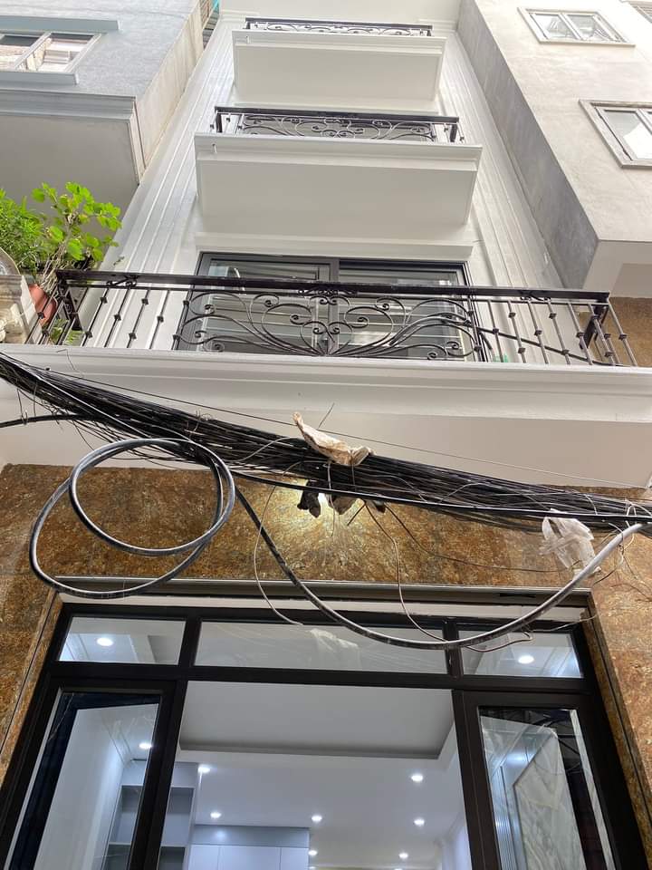 Bán nhà Mới, thang máy, ô tô lùi cửa ngõ 259 phố Yên Hòa, Cầu Giấy giá nhỉnh 6 tỷ