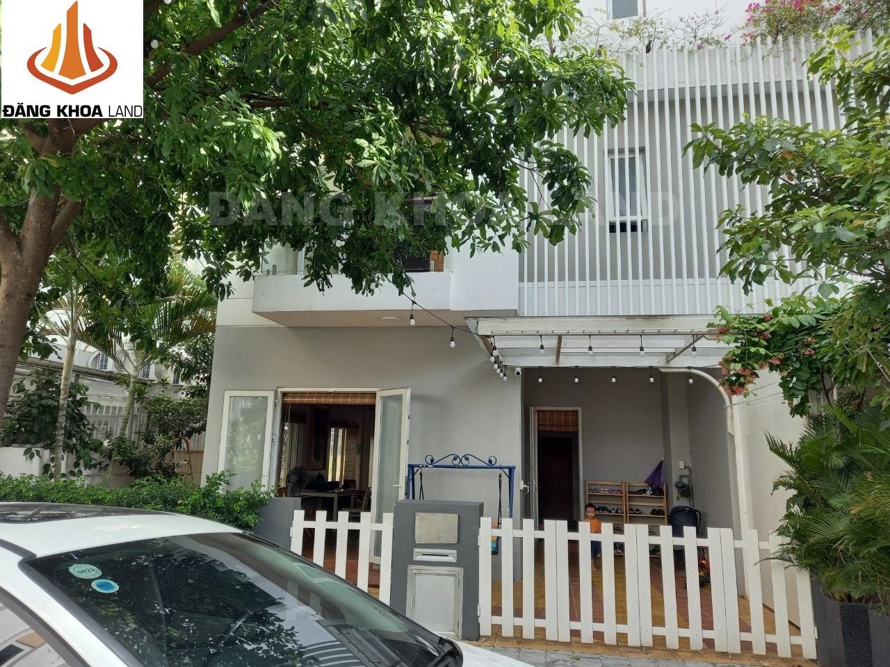 Cần bán căn biệt thự đẹp như mơ, chủ cần bán gấp giá giảm sâu!