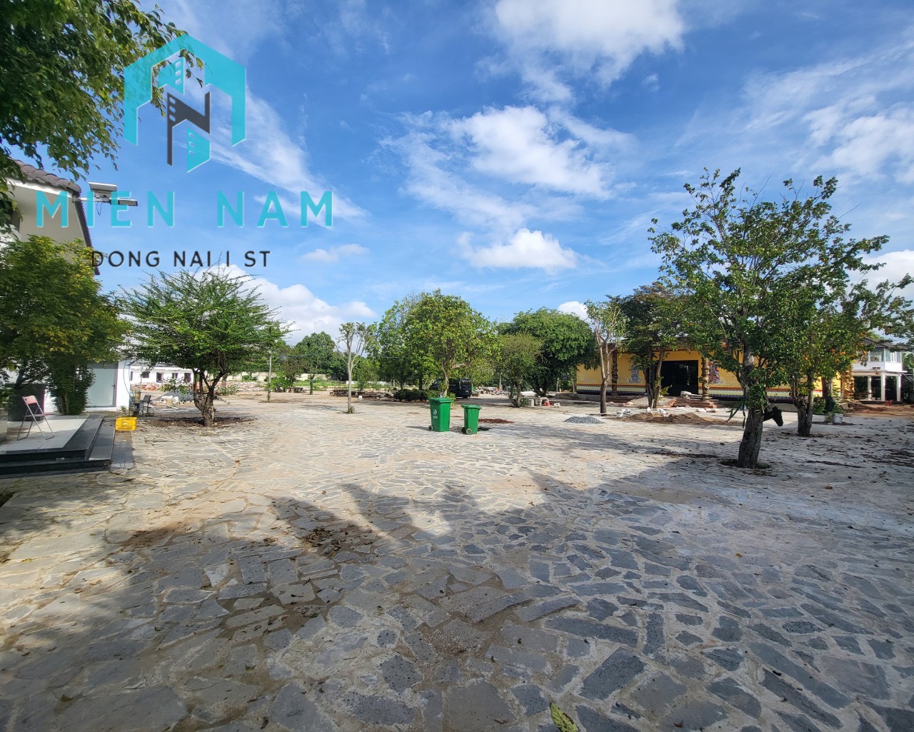 bán đất 3 mặt tiền sát sân bay long thành giá rẻ