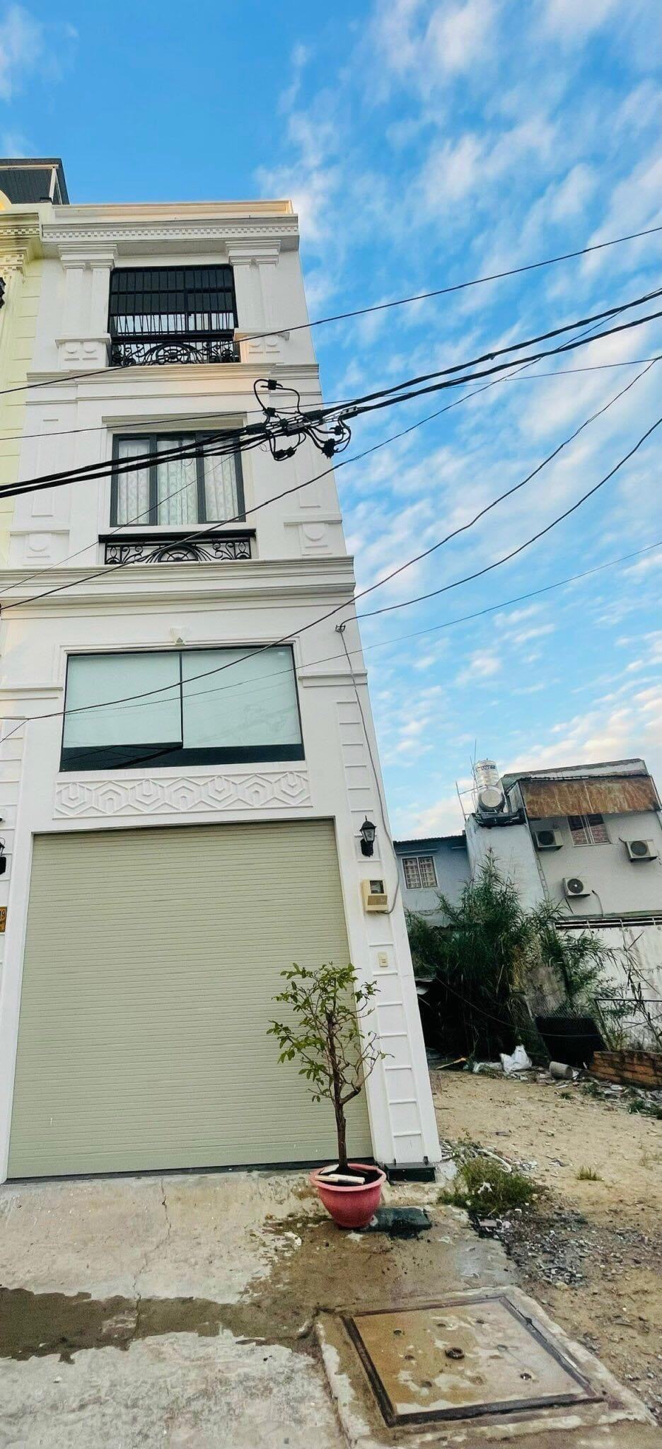 Bán nhà đẹp, Xe tăng Vào ,4 pn , Huỳnh Tấn Phát, Quận 7, 6,9 tỷ