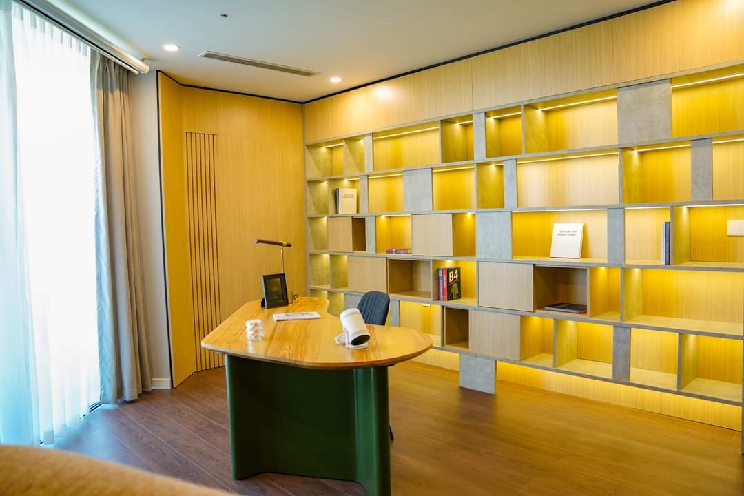 Đỉnh cao Ngọc Lâm, kinh doanh, ô tô tránh.11 tỷ.