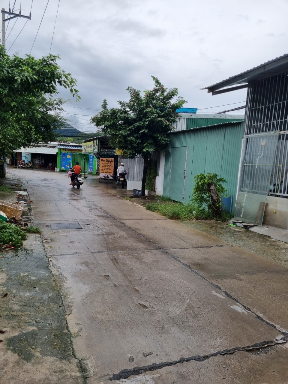 Chính chủ cần bán gấp lô đất Phước Trung,Phước Đồng,Nha Trang,24tr/m2