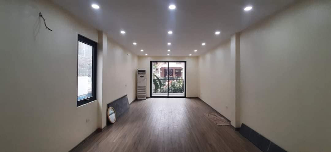 Bán nhà Phạm Tuấn Tài Cầu Giấy 56m2 6 tầng phân lô, oto tránh, kinh doanh