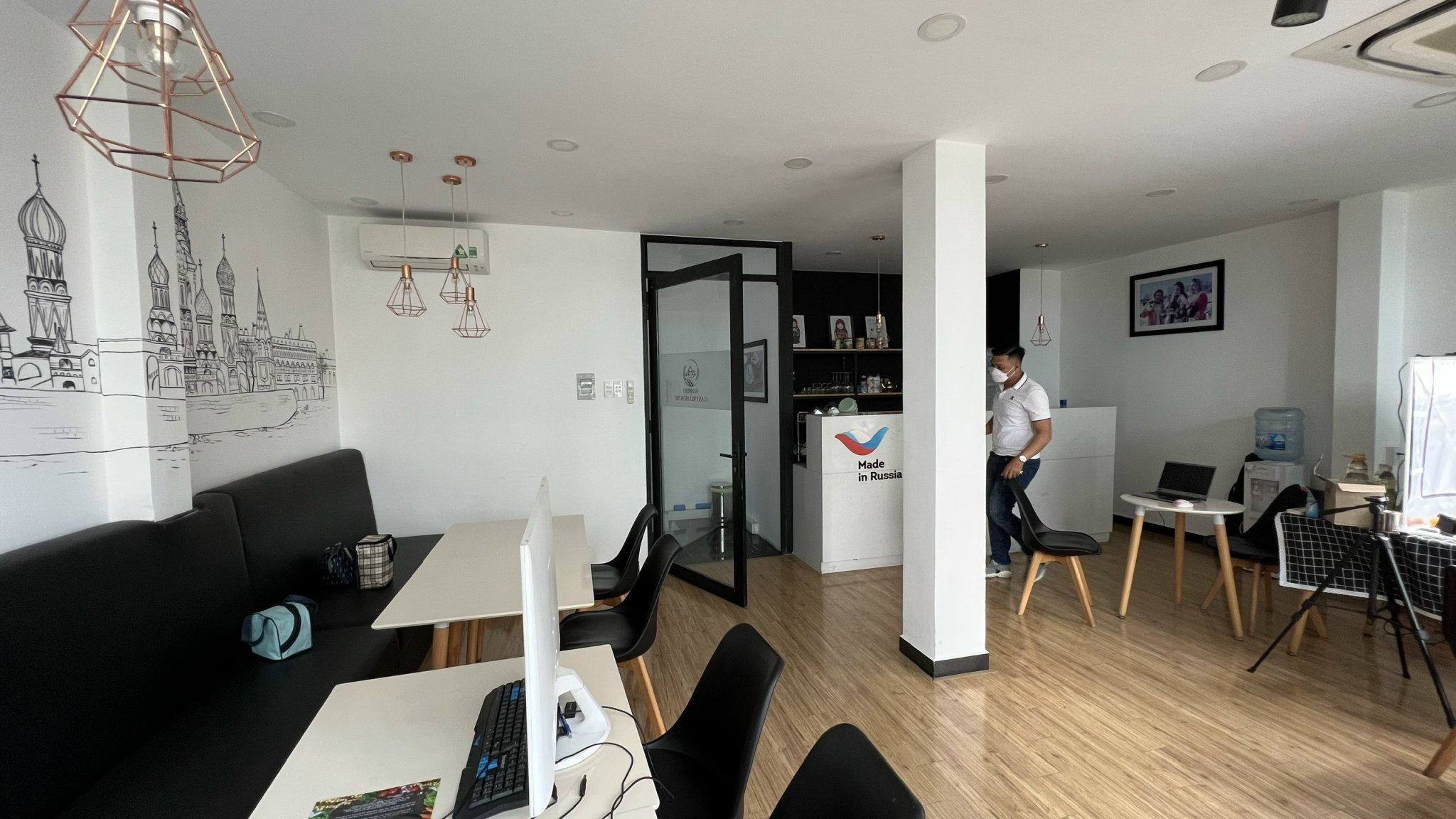 Bán Mặt tiền đường HÀM NGHI, P. Bến Nghé , Quận 1, DT: 7,2 x10, hầm 6 tầng , giá 75 tỷ.