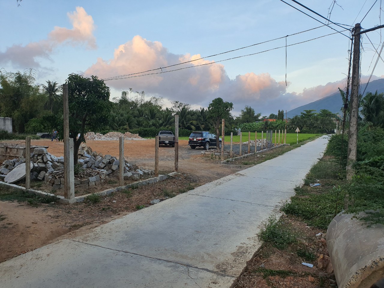 Bán đất full thổ cư 2 mặt tiền siêu đẹp tại trung tâm TX Ninh Hoà, T. Khánh Hoà. Thích hợp phân lô, nhà vườn nghỉ dưỡng