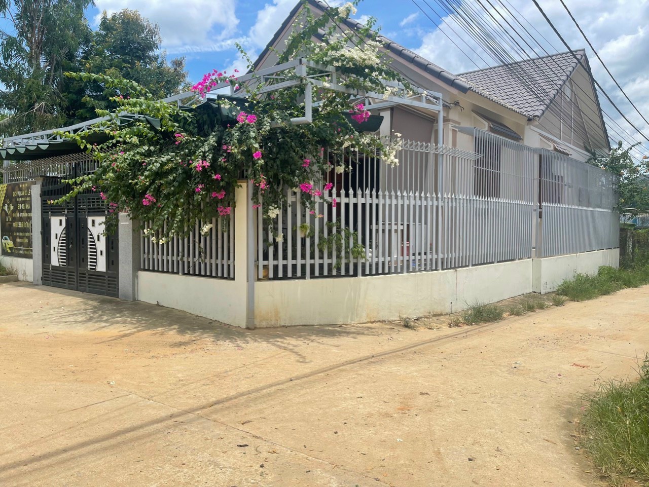 Lô đất đẹp tại: Vĩnh Thành, Vĩnh Phương, Nha Trang, đường Nguyễn Xiển, khu Trường lái xe, gần Trường Cao Đẳng Sư Phạm