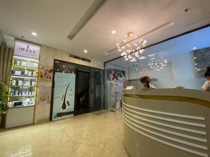 VIP!!NHÀ MẶT PHỐ Ô CHỢ DỪA,VỊ TRÍ ĐẸP,KD ĐỈNH,142M,3 TẦNG.GIÁ 33 TỶ