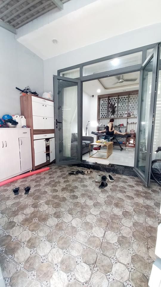 Bán Nhà Ngang 8, Chia 2 Căn Riêng Biệt, 8PN, Tân Hưng Quận 7 . 12,3 tỷ