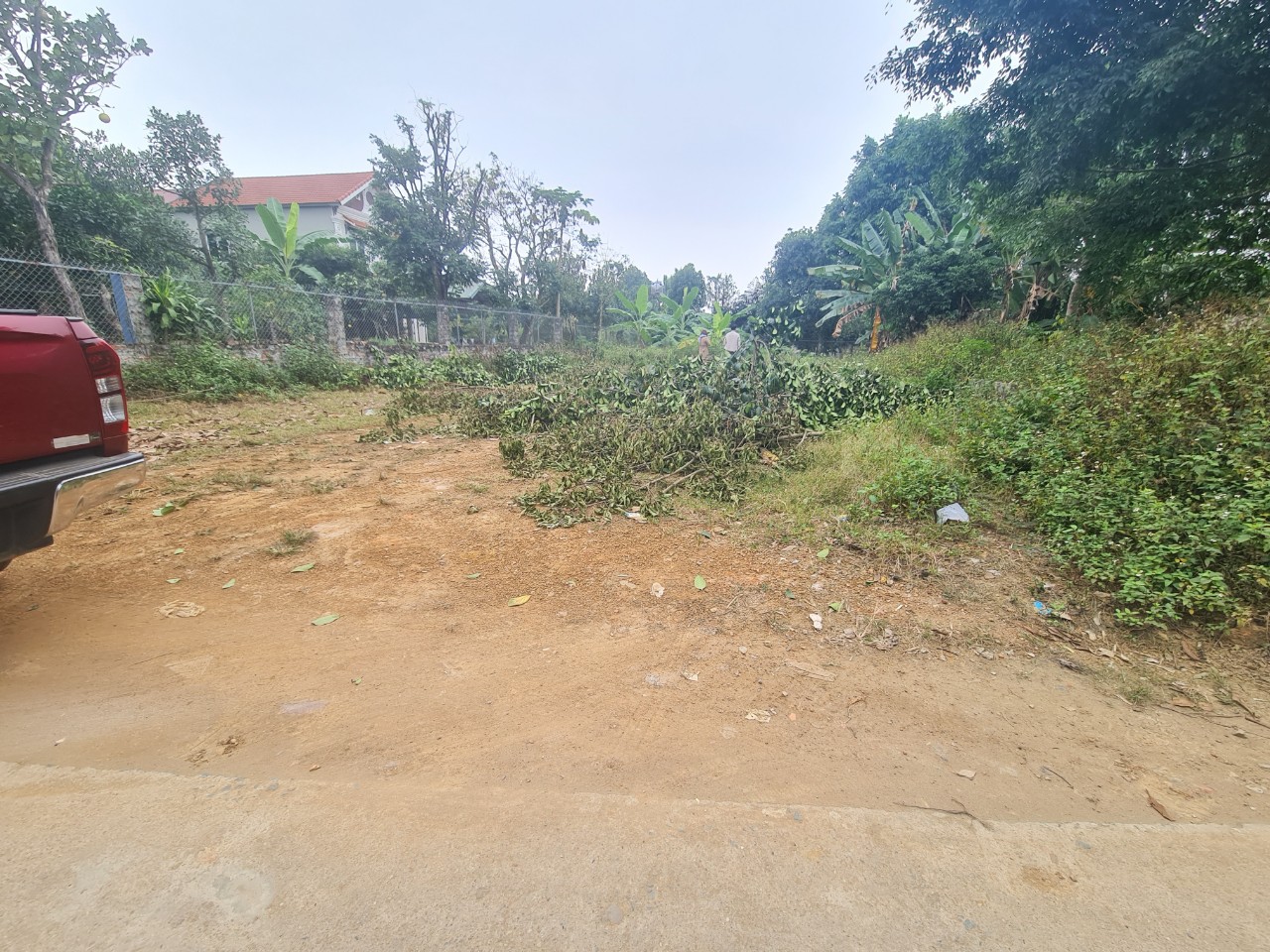 CẦN BÁN LÔ 335,5M2 TRỤC CHÍNH THÔN 7 TÂN XÃ ĐỐI DIỆN KHU DỊCH VỤ GIÁ ĐẦU TƯ