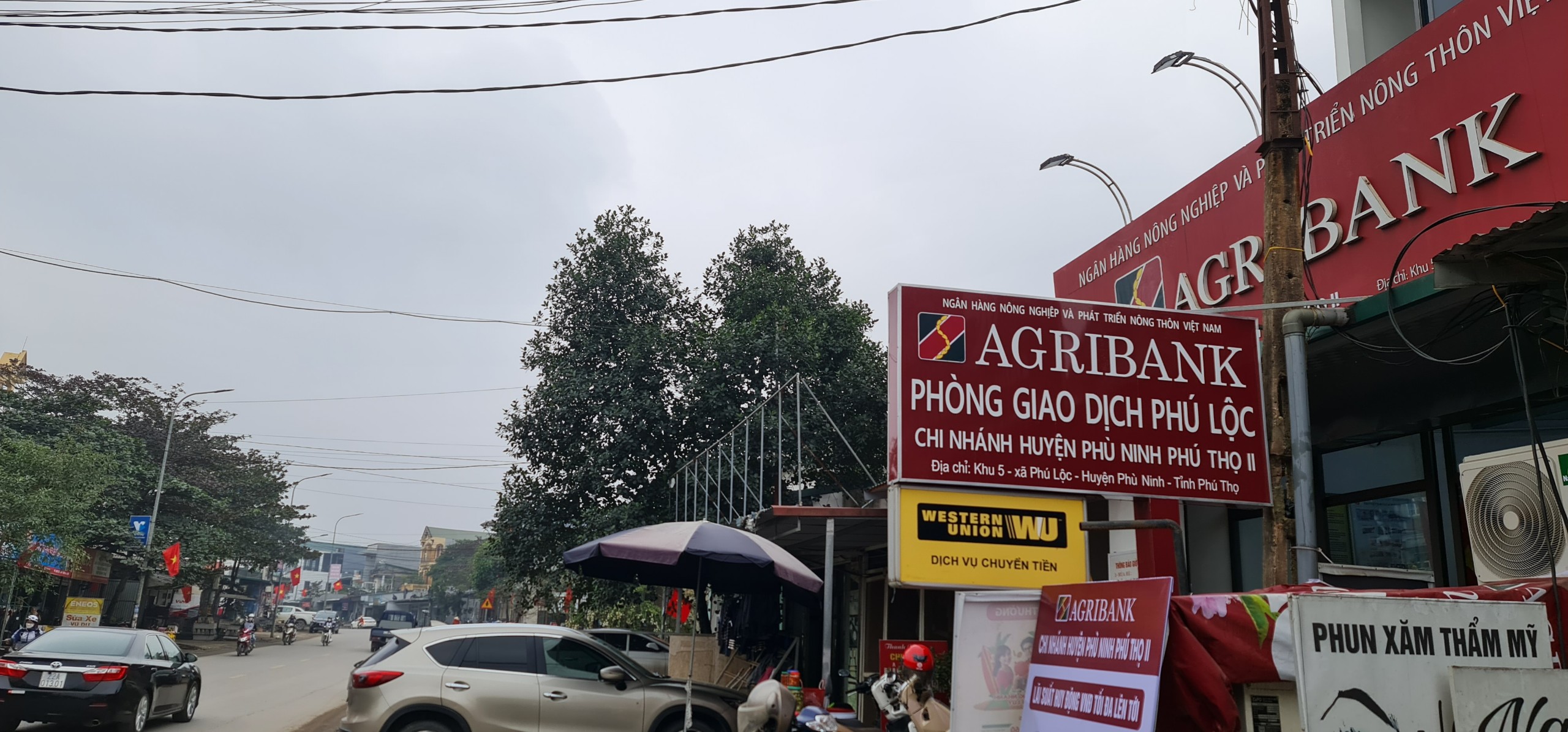 Bán gấp nhà huyện Phù Ninh, Phú Thọ. Mặt QL 2, cạnh chợ Phú Lộc